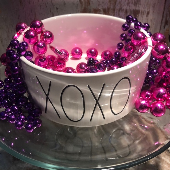 RAE DUNN dog bowl XOXO ❤️❤️super cute❤️❤️ - Picture 1 of 4
